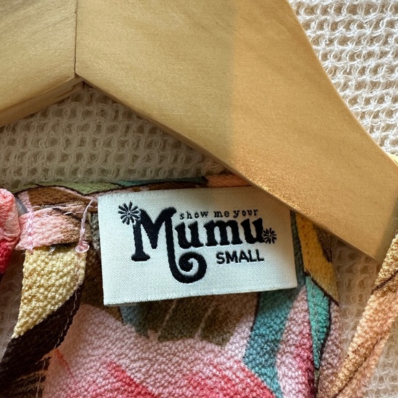 Show me your Mumu Revolve Floral Halter Top - Picture 5 of 5